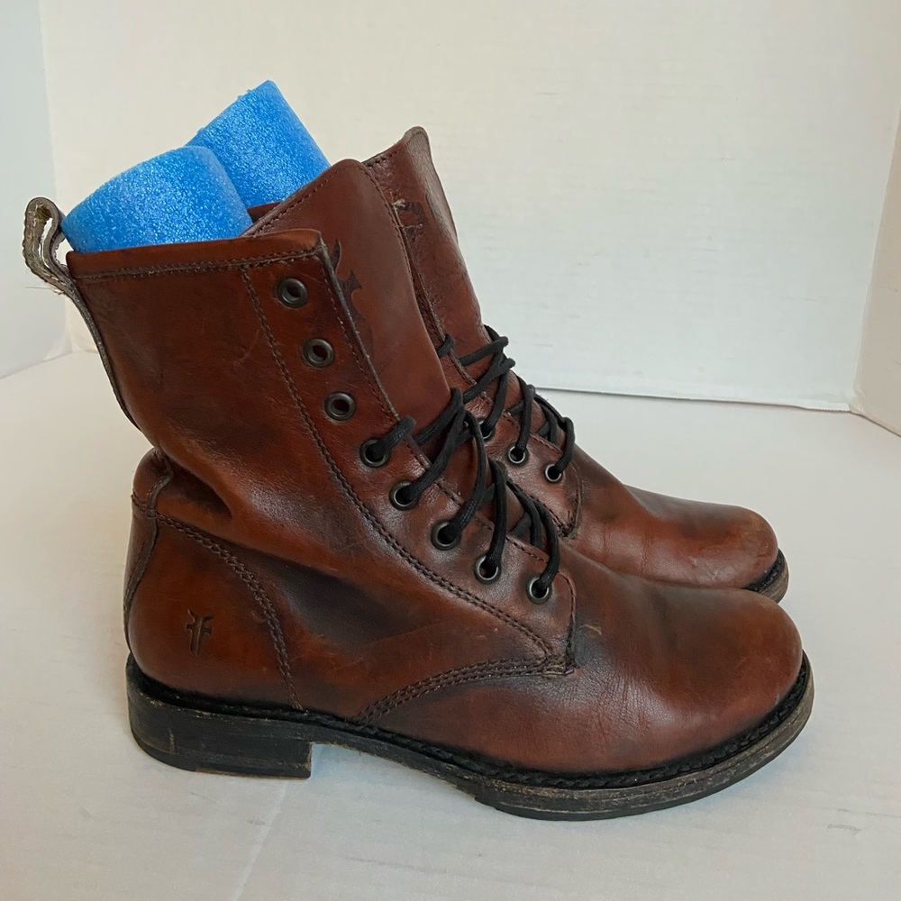 Frye Boots Combat Military Brown Women Sz 7B Brown Biker Red Leather Distressed